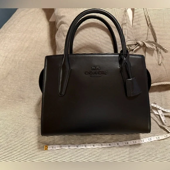 Coach Large Andrea Carryall with Wallet - Picture 3 of 10